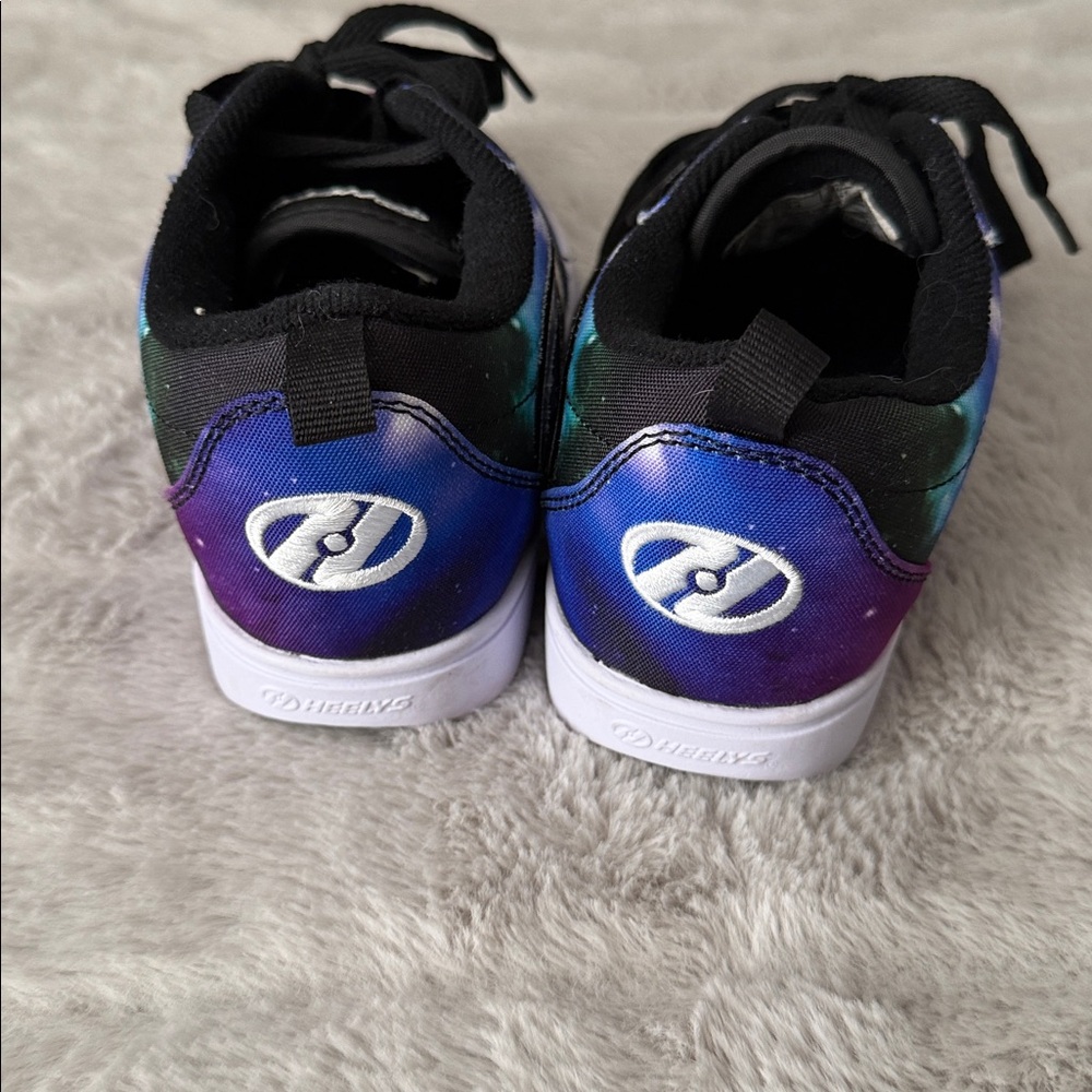 Heelys Pro 20 LG Skate Shoe - Little Kid / Big Kid - Galaxy, Youth Size 1 - Picture 3 of 6
